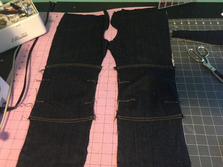 a cool way to add reinforced knees to the Captain Comfort Jeans ...